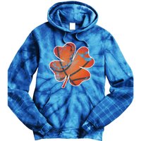 Basketball St Patricks Day Shamrock Distressed Vintage Retro Meaningful Gift Tie Dye Hoodie