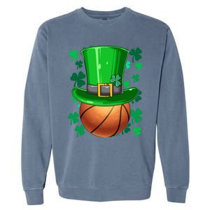 Basketball St Patrick's Day Irish Basketball Leprechaun Hat Gift Garment-Dyed Sweatshirt