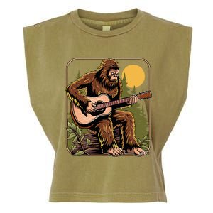 Bigfoot Sasquatch Playing Acoustic Guitar Guitarist Garment-Dyed Women's Muscle Tee