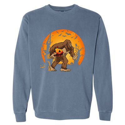 Bigfoot Sasquatch Pumpkin Funny Halloween Costume Outfit Garment-Dyed Sweatshirt