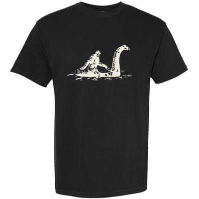 Bigfoot Sasquatch Riding The Loch Ness Monster FunnyShort Sleeve Garment-Dyed Heavyweight T-Shirt