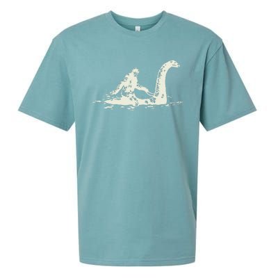 Bigfoot Sasquatch Riding The Loch Ness Monster FunnyShort Sleeve Sueded Cloud Jersey T-Shirt