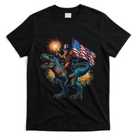 Bigfoot Sasquatch Riding Dinosaur T Rex Funny 4th Of July T-Shirt
