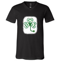 Bleach Shamrock Stethoscope Nurse St Patricks Day For Women V-Neck T-Shirt