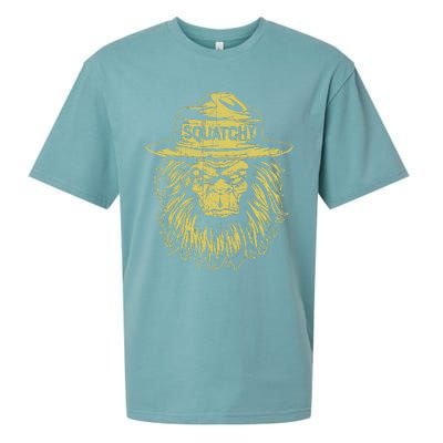 Bigfoot Squatchy Sasquatch Hat Smokey Retro Vintage Bear Sueded Cloud Jersey T-Shirt