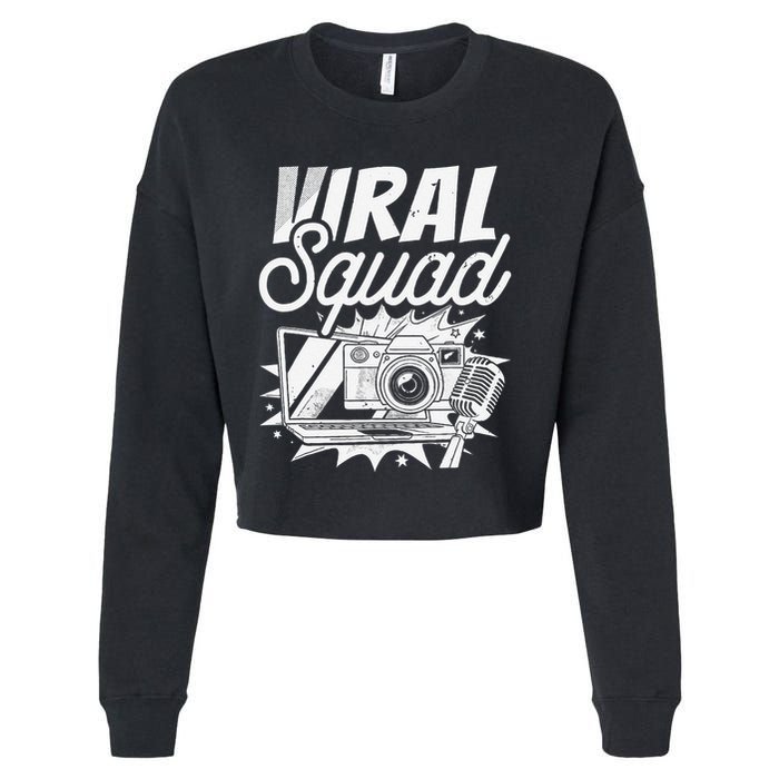 Blogger Squad Social Media Content Creator Blog Blogging Cropped Pullover Crew