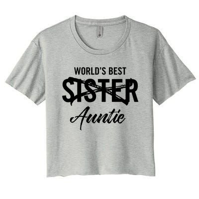 Best Sister To Aunt Pregnancy Announcement Women's Crop Top Tee