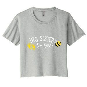 Big Sister To Bee Pregnancy Announcet Shower Gift Women's Crop Top Tee