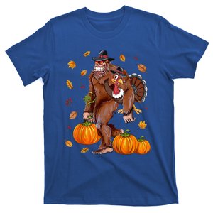 Bigfoot Sasquatch Turkey Pumpkin Happy Thanksgiving Day T-Shirt