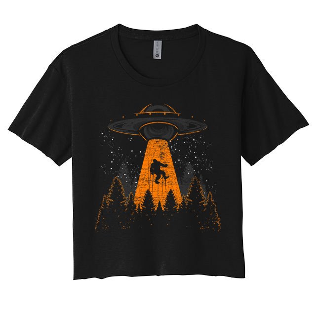 Bigfoot Sasquatch Ufo Alien Abduction Yeti Cryptid Bigfoot Crop Top