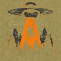Bigfoot Sasquatch Ufo Alien Abduction Yeti Cryptid Bigfoot Garment-Dyed Women's Muscle Tee