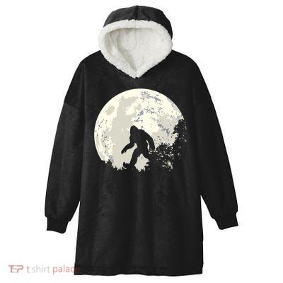 Bigfoot Sasquatch Yeti Gift Hooded Wearable Blanket
