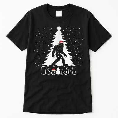 Bigfoot Sasquatch Yeti Believe Santa Hat Christmas Pajamas Tall T-Shirt