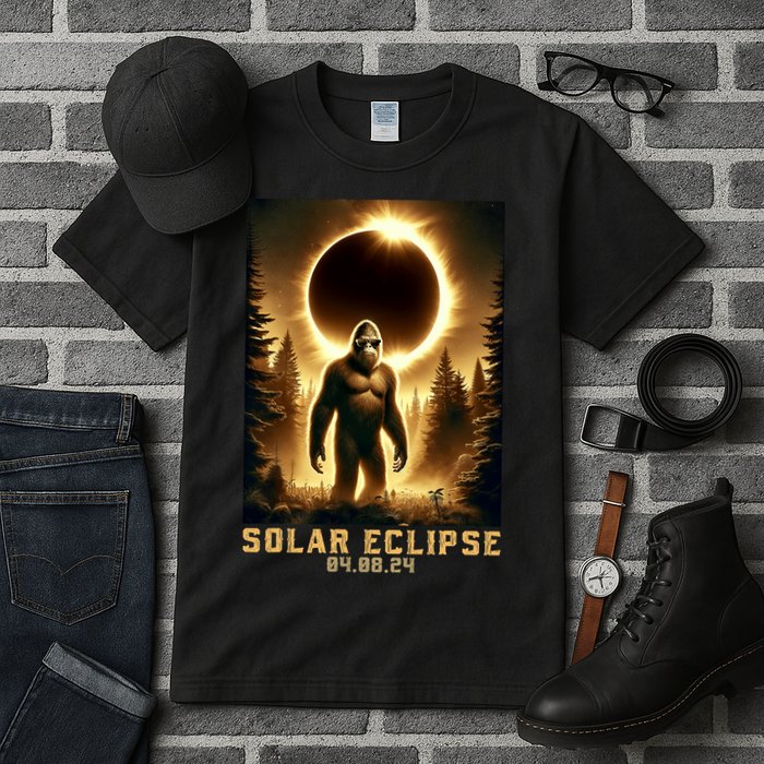Bigfoot Totality April 8 2024 Total Solar Eclipse Tall T-Shirt