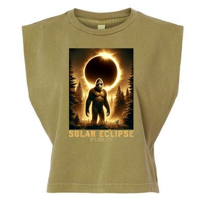 Bigfoot Totality April 8 2024 Total Solar Eclipse Garment-Dyed Women's Muscle Tee