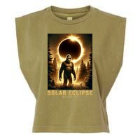 Bigfoot Totality April 8 2024 Total Solar Eclipse Garment-Dyed Women's Muscle Tee