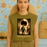 Bigfoot Totality April 8 2024 Total Solar Eclipse Garment-Dyed Women's Muscle Tee