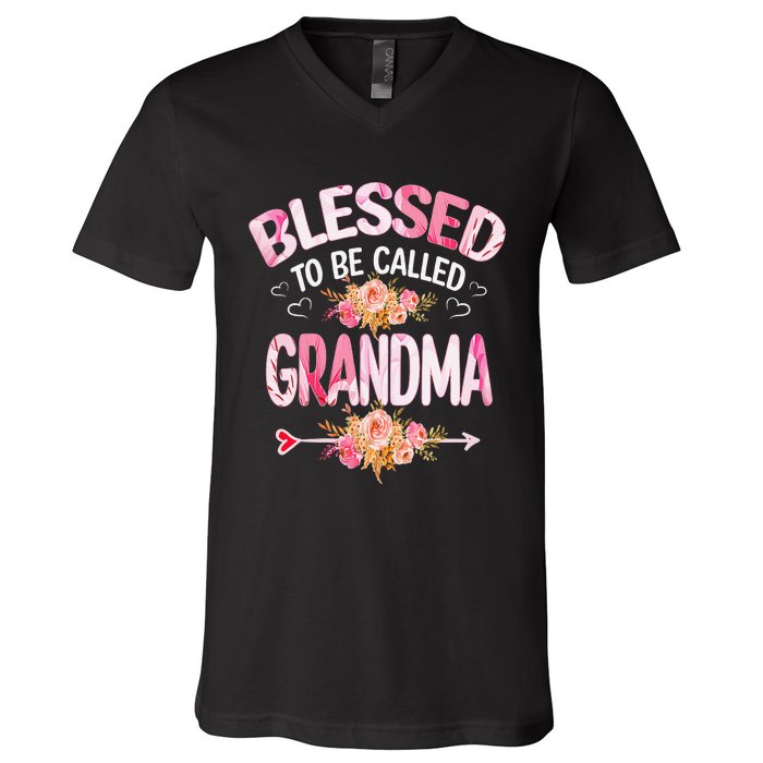 Blessed To Be Called Grandma Mother's Day Mom Grandma Gift V-Neck T-Shirt