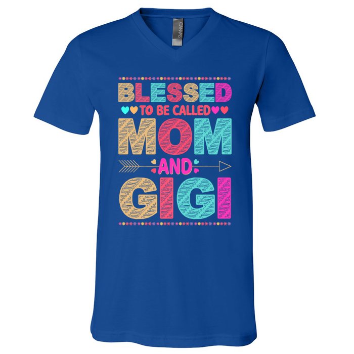 Blessed To Be Called Mom And Gigi Floral Mother's Day Gift V-Neck T-Shirt