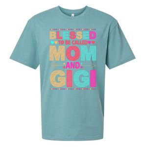 Blessed To Be Called Mom And Gigi Floral Mother's Day Gift Sueded Cloud Jersey T-Shirt