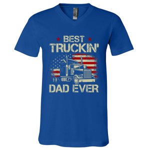 Best Truckin Dad Ever Usa American Flag Trucker 4th Of July Gift V-Neck T-Shirt