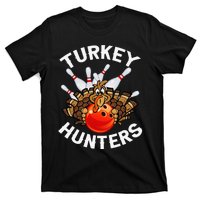 Bowling Turkey Hunters Bowlers Thanksgiving Funny Gift T-Shirt