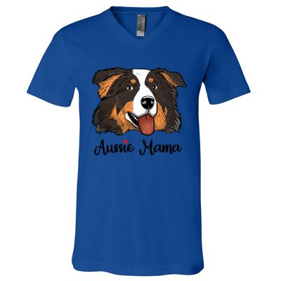 Black Tri Mom Heart Australian Shepherd Mom Aussie Mama Gift V-Neck T-Shirt