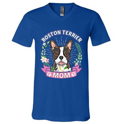 Boston Terrier Mom Dog Lover Mothers Day Gift V-Neck T-Shirt