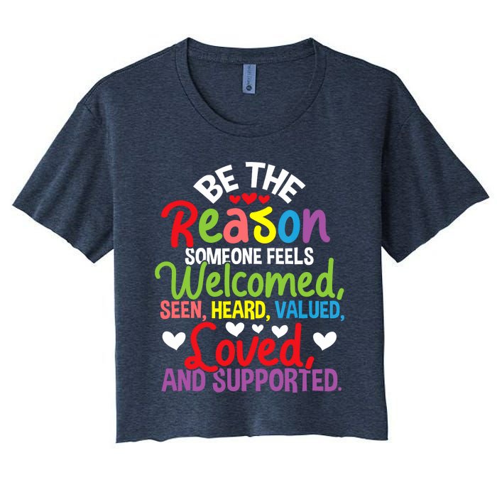 Be The Reason Someone Feels Loved Social Workers Women's Crop Top Tee