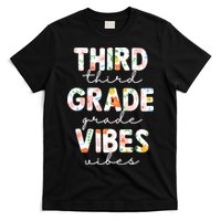 Back To School Third Grade Vibes First Day Teacher T-Shirt
