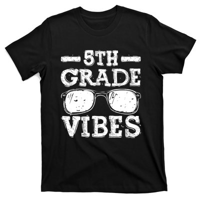 Back To School 5th Grade Vibes, First Day Teacher T-Shirt