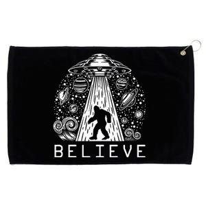 Bigfoot Ufo Conspiracy Theory Alien Physics Grommeted Golf Towel