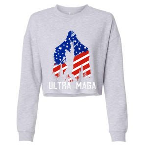 Bigfoot Ultra Maga Usa Flag For Sasquatch Trump Lover 2024 Gift Cropped Pullover Crew