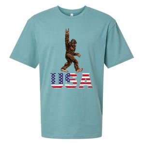 Bigfoot Usa Patriotic For Sasquatch Rock On Sueded Cloud Jersey T-Shirt