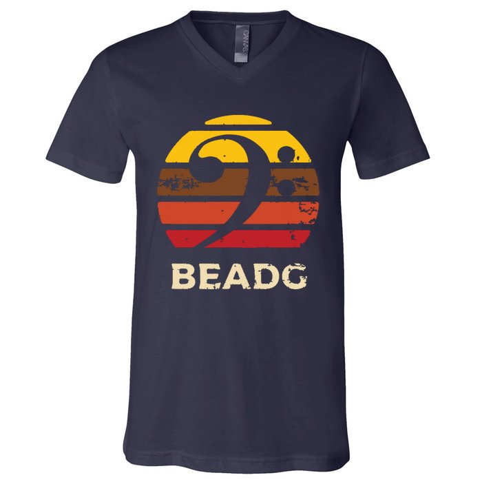 BEADG Vintage Bass Clef Sunset Bassist 5 String Player Gifts V-Neck T-Shirt