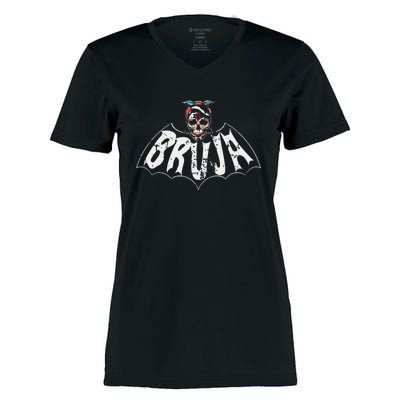 Bruja Vintage Bat Women's Momentum V-Neck T-Shirt