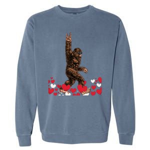 Bigfoot Valentines Day Funny Hearts Sasquatch Love Garment-Dyed Sweatshirt