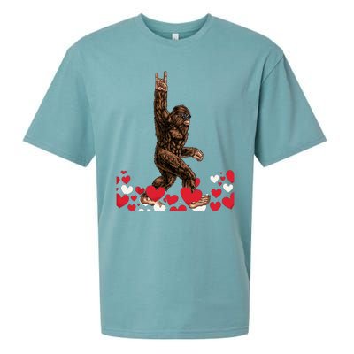 Bigfoot Valentines Day Funny Hearts Sasquatch Love Sueded Cloud Jersey T-Shirt