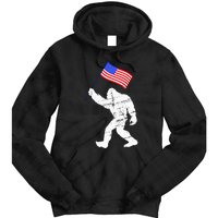 Bigfoot With American Flag Funny 4th Of July Sasquatch USA Tie Dye Hoodie