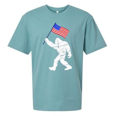 Bigfoot With American Flag Funny 4th Of July Sasquatch USA Sueded Cloud Jersey T-Shirt