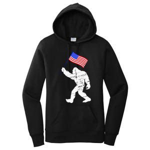 Bigfoot With American Flag 4th Of July Sasquatch Women's Pullover Hoodie