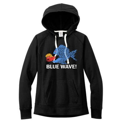 Blue Wave Big Fish Eat Little Fish Trump Hair Women's Fleece Hoodie