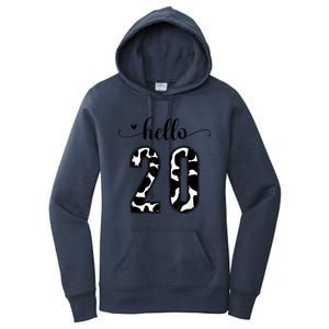 Black White Hello 20 Cow Print 20th Birthday Animal Pattern Women's Pullover Hoodie