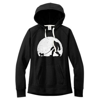 Bigfoot Walks Pug Funny Pug Funny Bigfoot Pug Lover Pug Women's Fleece Hoodie