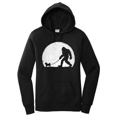 Bigfoot Walks Pug Funny Pug Funny Bigfoot Pug Lover Pug Women's Pullover Hoodie