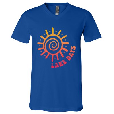 Boat Waves Sun Rays Lake Days Family Summer Vacation Retro Gift V-Neck T-Shirt