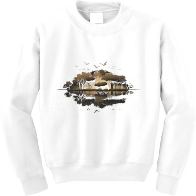Bear Wildlife Trees Outdoors Nature Retro Forest Graphic Kids Sweatshirt