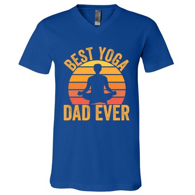 Best Yoga Dad Ever Yoga Dad Vintage Sunset Gift V-Neck T-Shirt