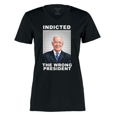 Biden You Indicted The Wrong President Women's Momentum V-Neck T-Shirt