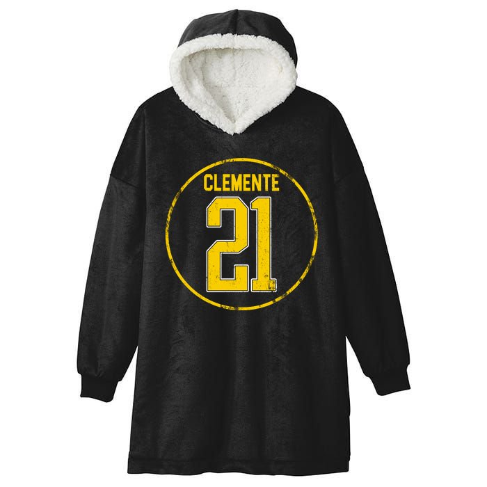 Clemente 21 Pittsburgh Hooded Wearable Blanket